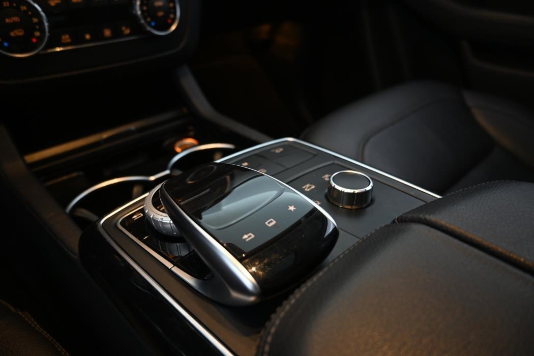 MERCEDES-BENZ GLE 2016