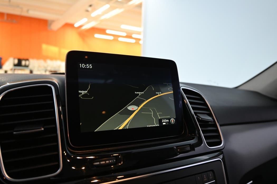 MERCEDES-BENZ GLE 2016