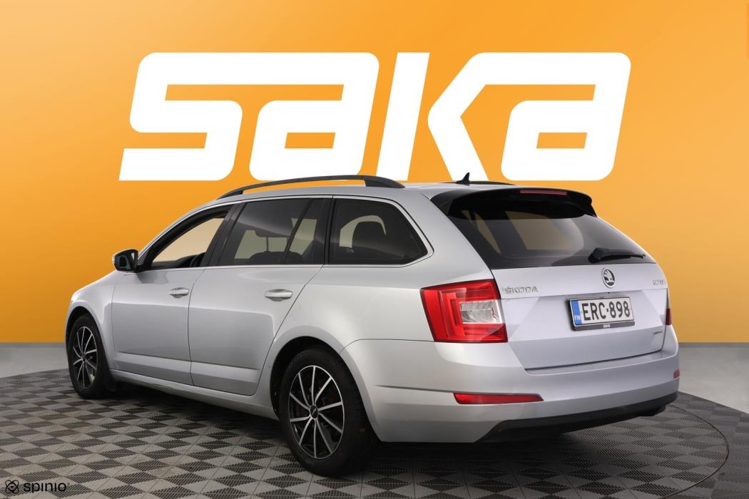 SKODA Octavia 2016