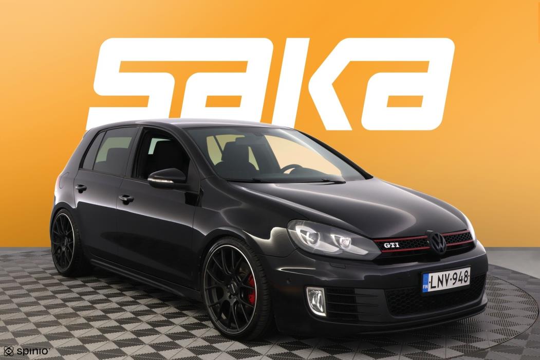 VOLKSWAGEN Golf 2011