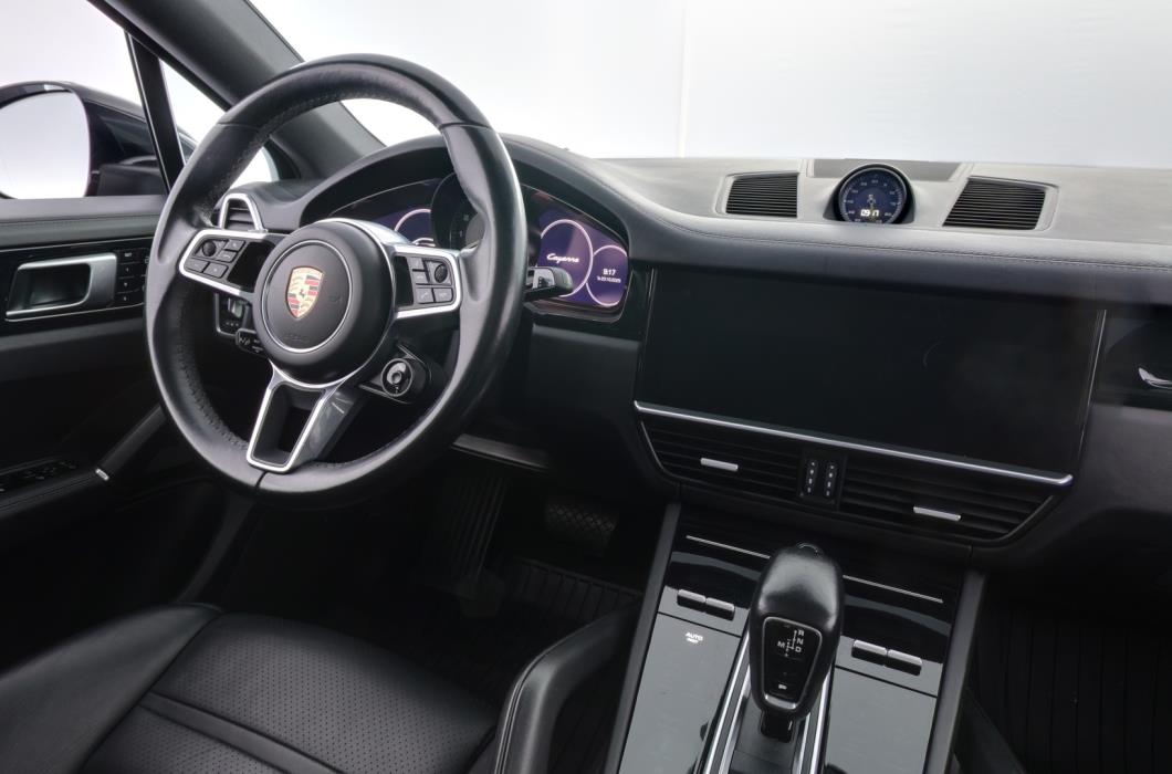 PORSCHE Cayenne 2021