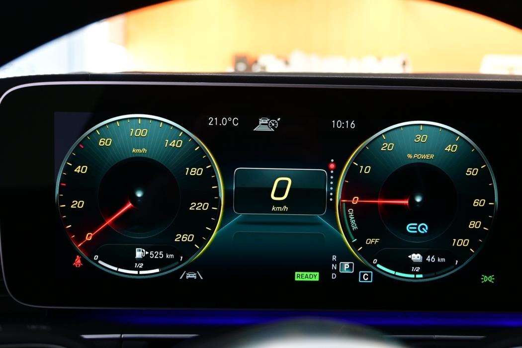 MERCEDES-BENZ GLE 2021