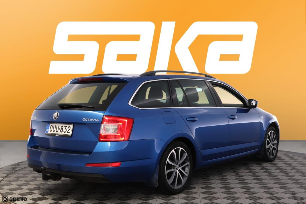 SKODA Octavia 2015