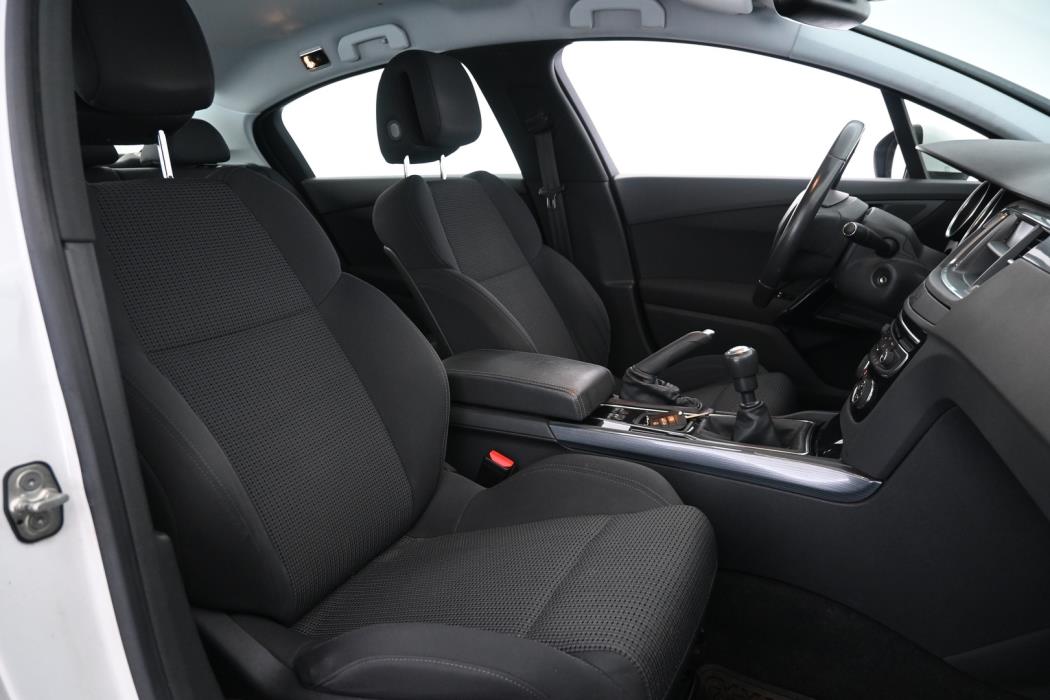 PEUGEOT 508 2011