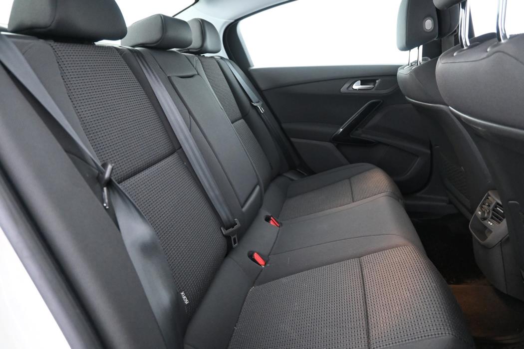 PEUGEOT 508 2011