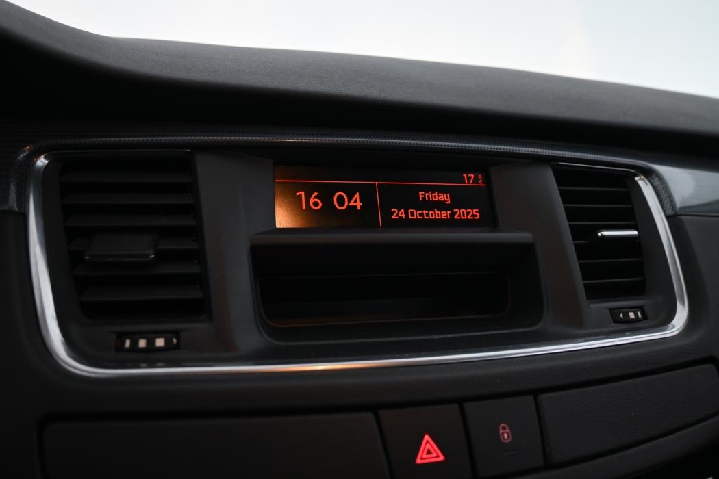 PEUGEOT 508 2011