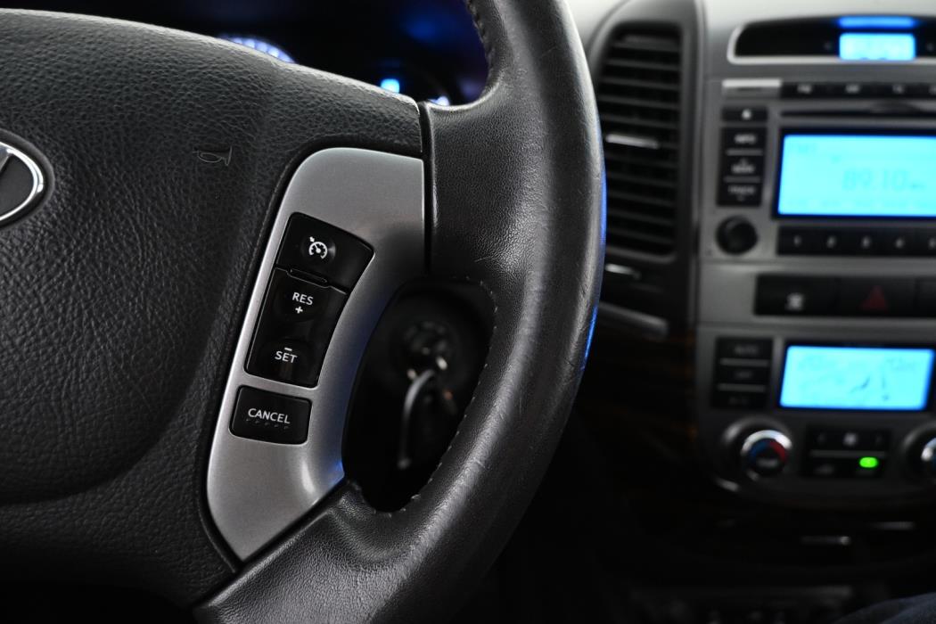 HYUNDAI Santa Fe 2011