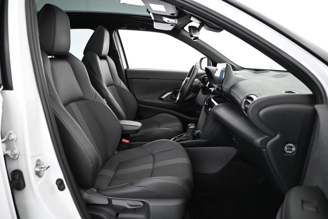TOYOTA Yaris Cross 2022