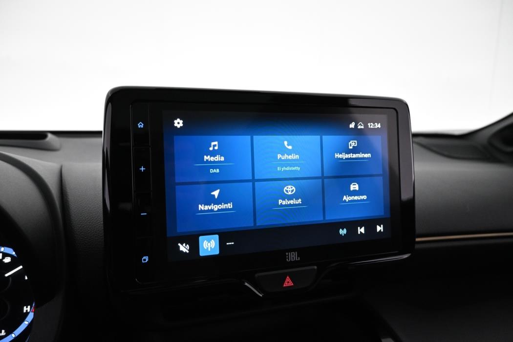 TOYOTA Yaris Cross 2022