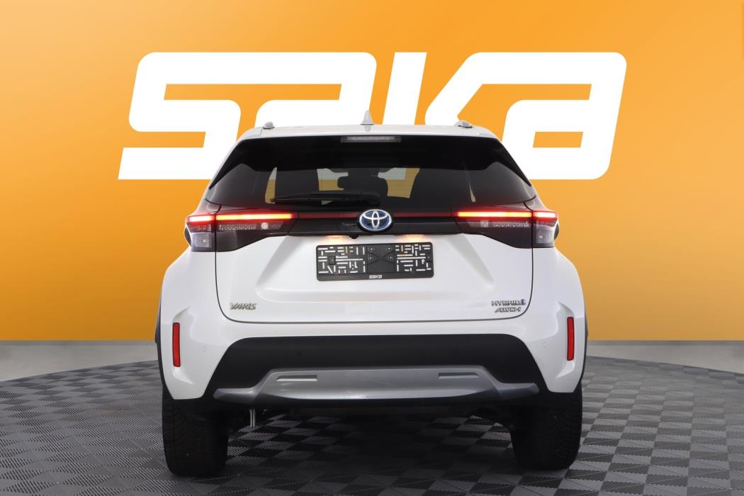 TOYOTA Yaris Cross 2022