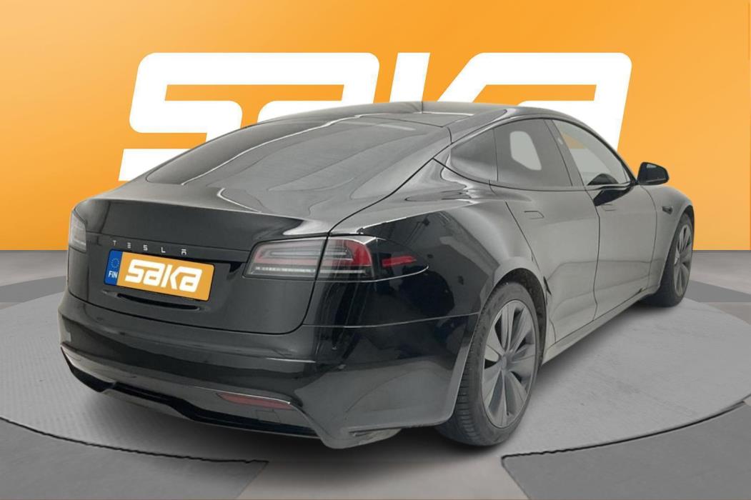 TESLA Model S 2023