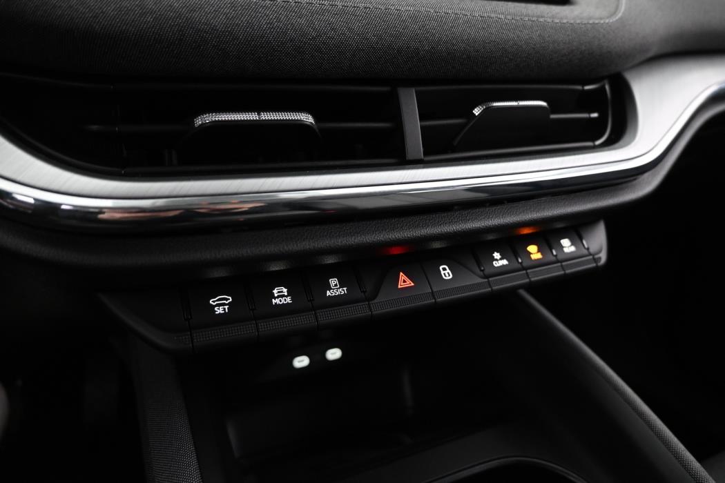 SKODA Enyaq 2023