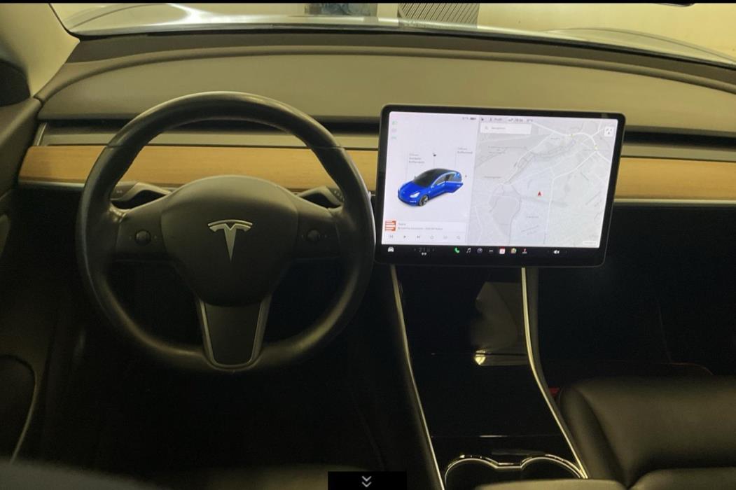 TESLA Model 3 2019