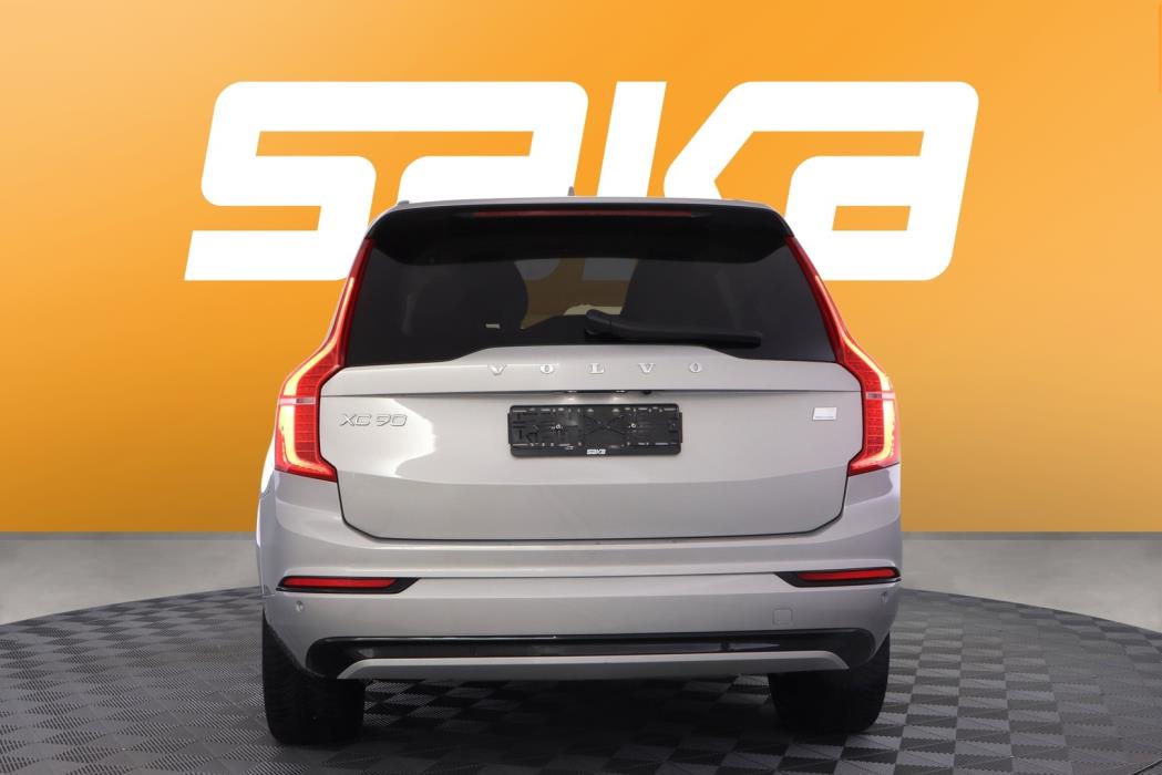 VOLVO XC90 2024