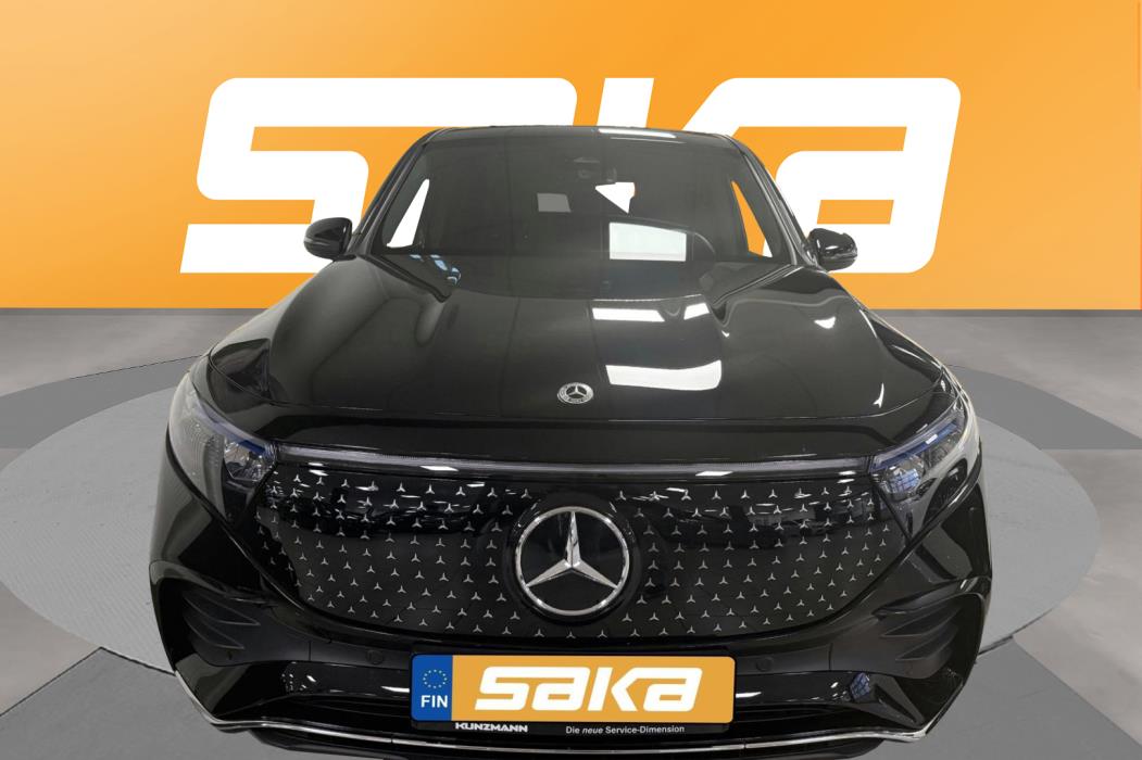 MERCEDES-BENZ EQB 2025