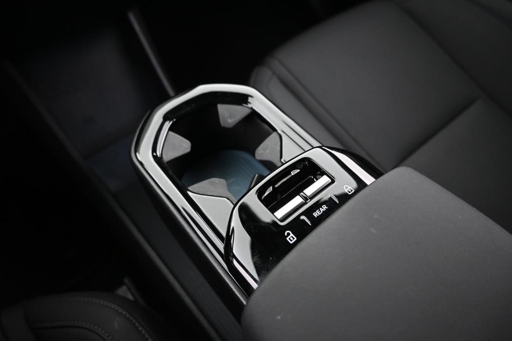 VOLVO EX30 2024