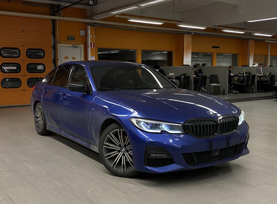 BMW 320 2019