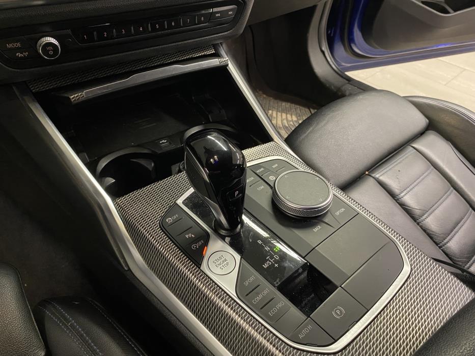 BMW 320 2019