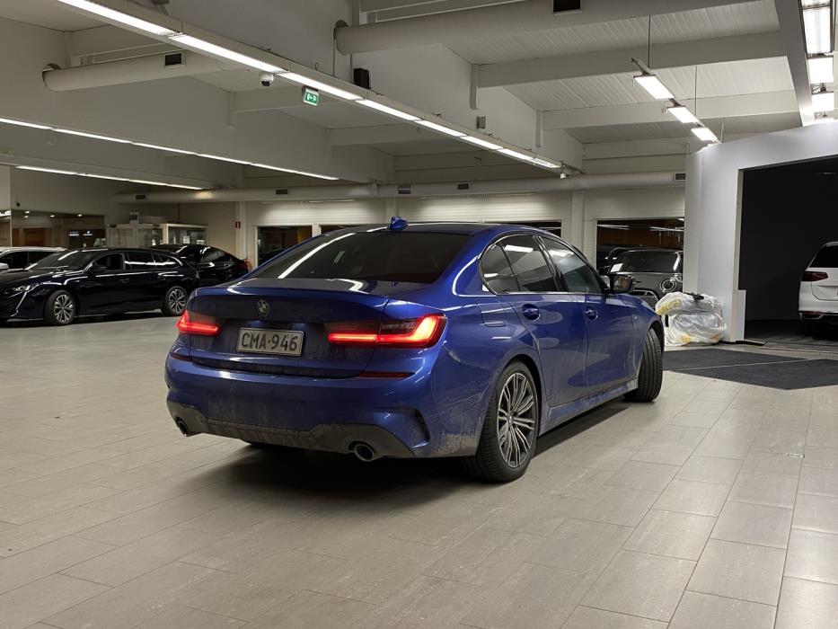 BMW 320 2019