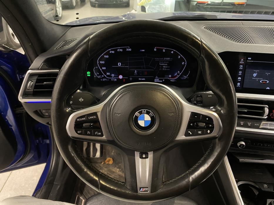 BMW 320 2019