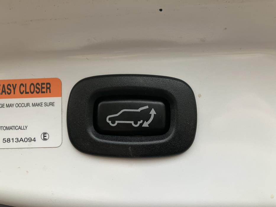 MITSUBISHI Outlander 2019