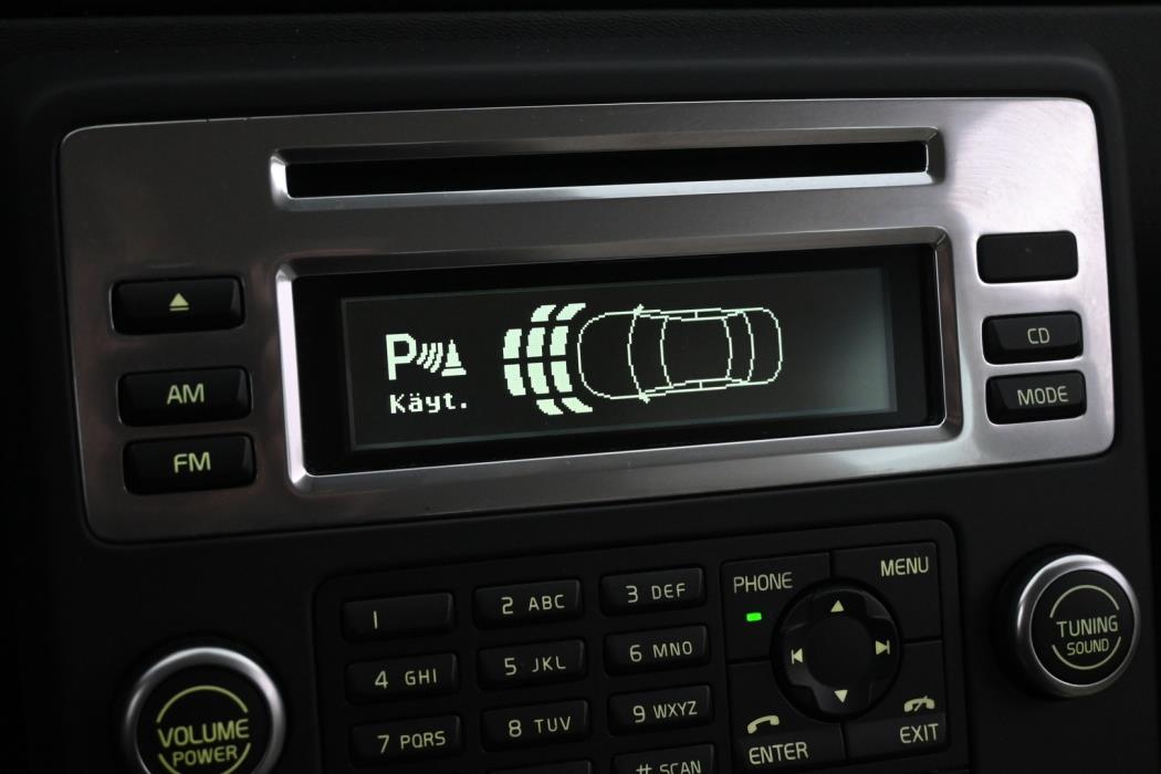 VOLVO V70 2010