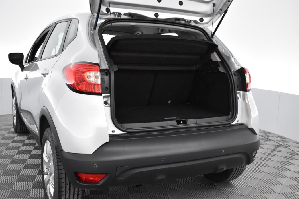 RENAULT Captur 2016