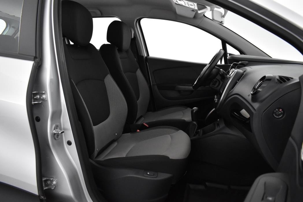 RENAULT Captur 2016