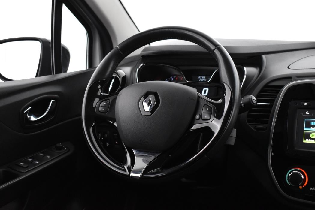 RENAULT Captur 2016