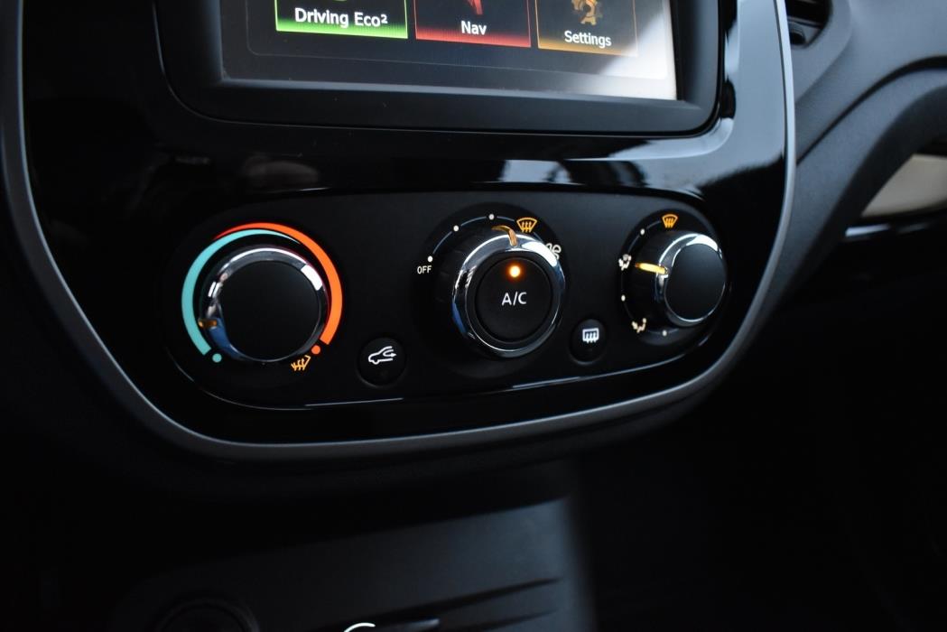 RENAULT Captur 2016