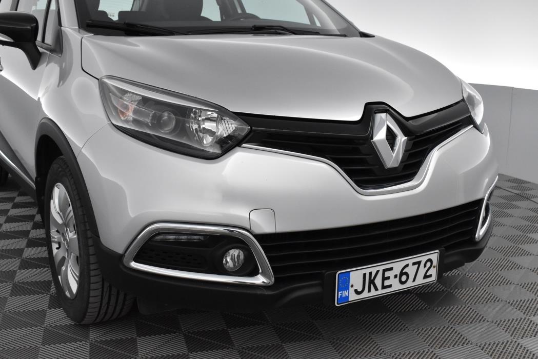 RENAULT Captur 2016