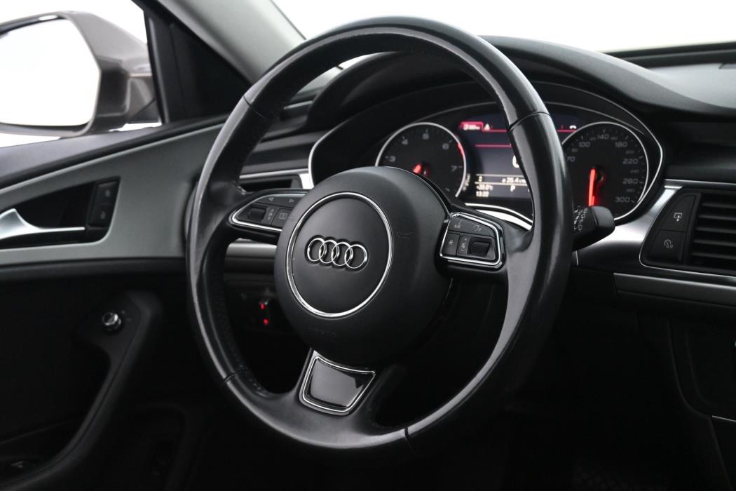 AUDI A6 2012