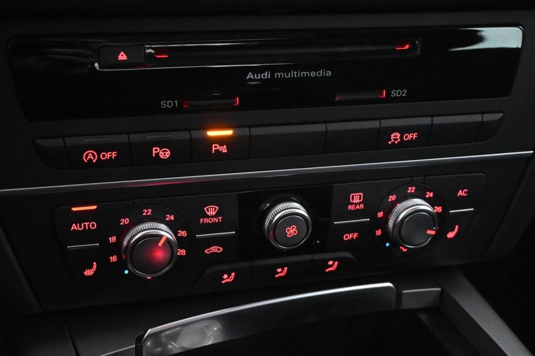 AUDI A6 2012