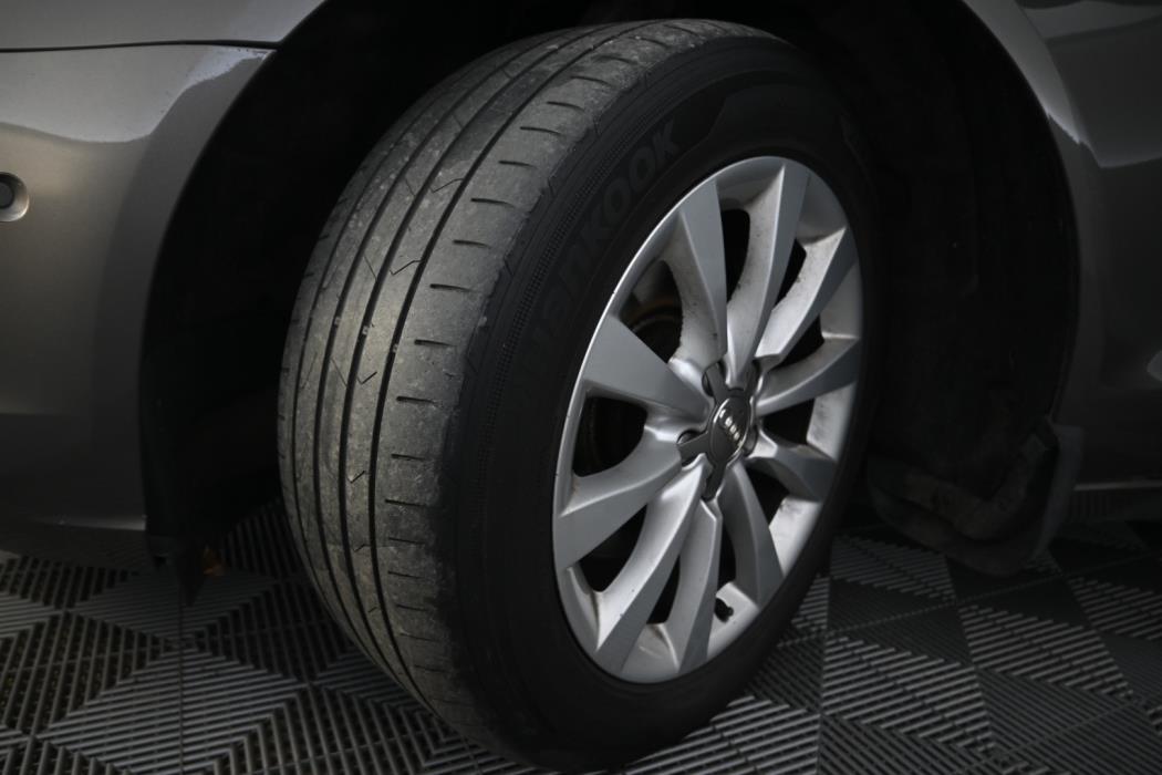 AUDI A6 2012