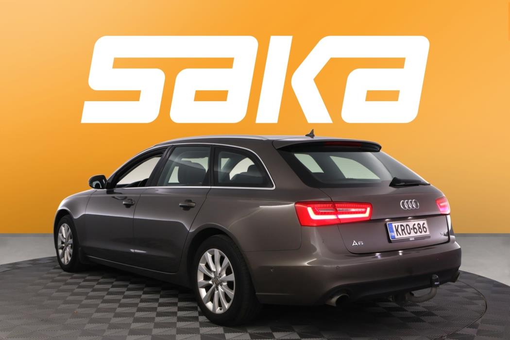 AUDI A6 2012