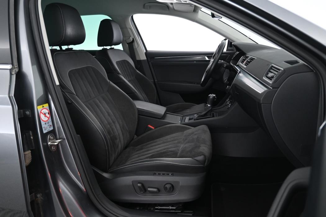 SKODA Superb 2023