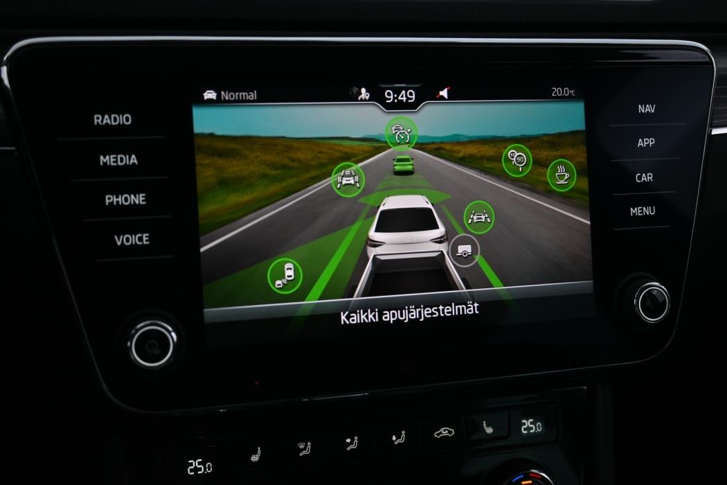 SKODA Superb 2023