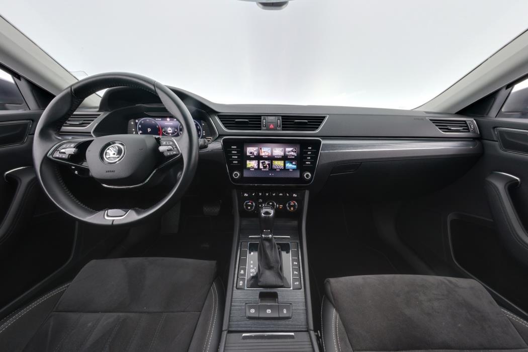 SKODA Superb 2023