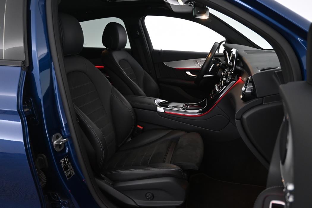 MERCEDES-BENZ GLC 2022