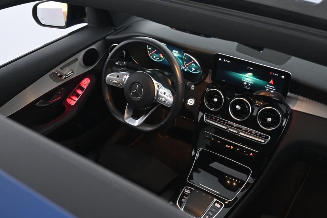 MERCEDES-BENZ GLC 2022