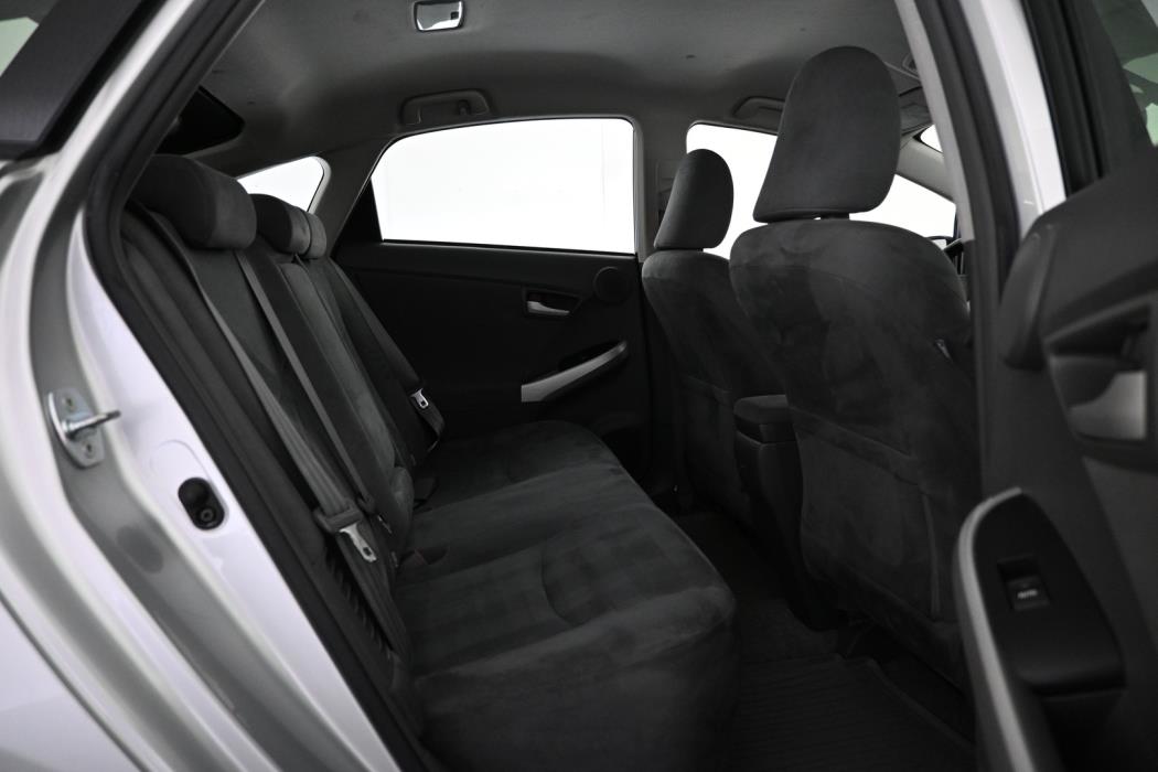 TOYOTA Prius 2010