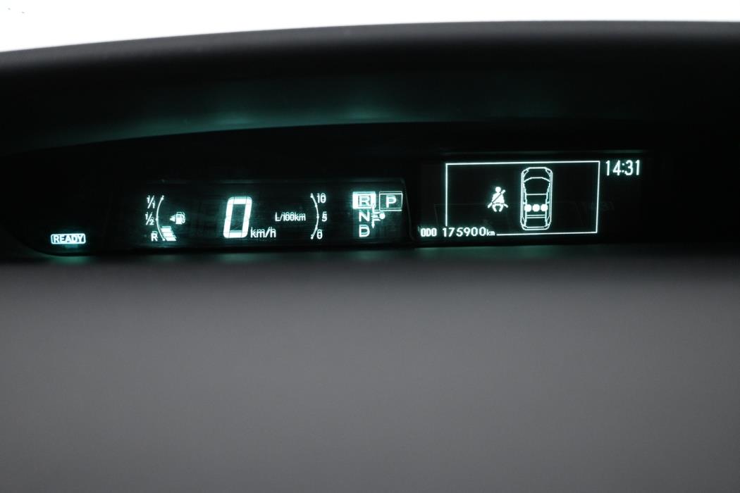 TOYOTA Prius 2010
