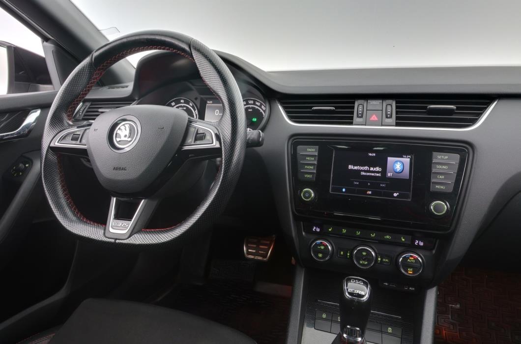 SKODA Octavia 2015