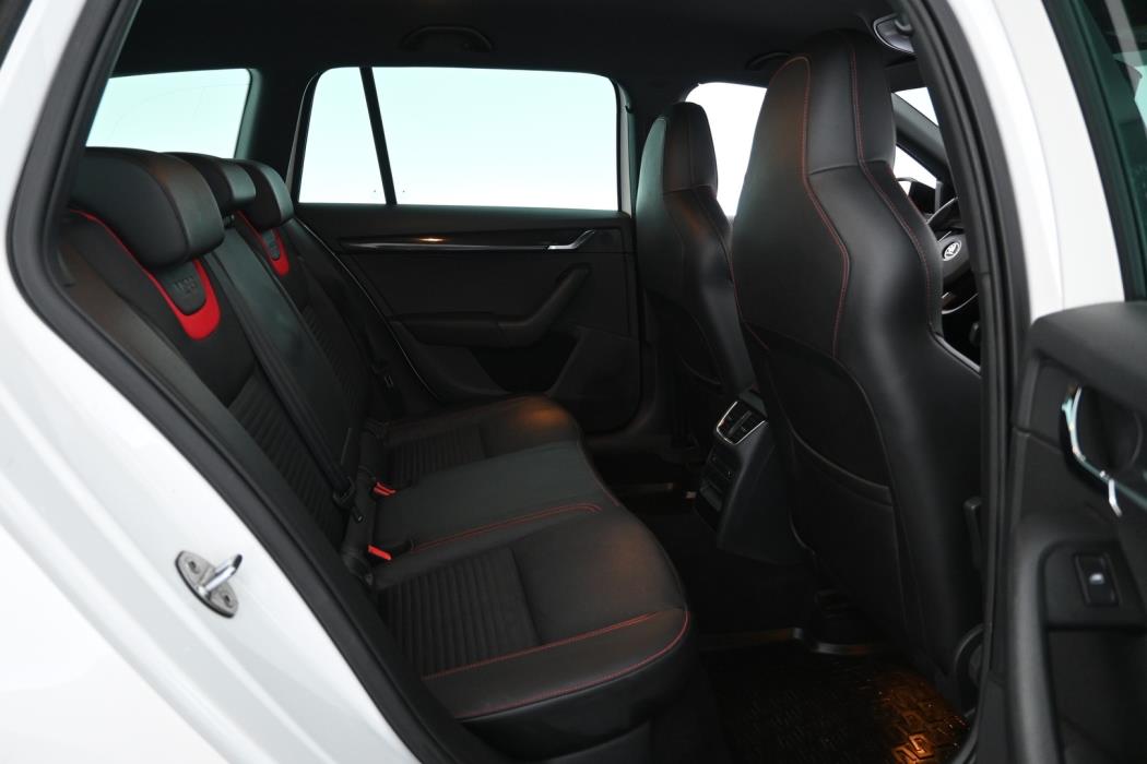 SKODA Octavia 2015