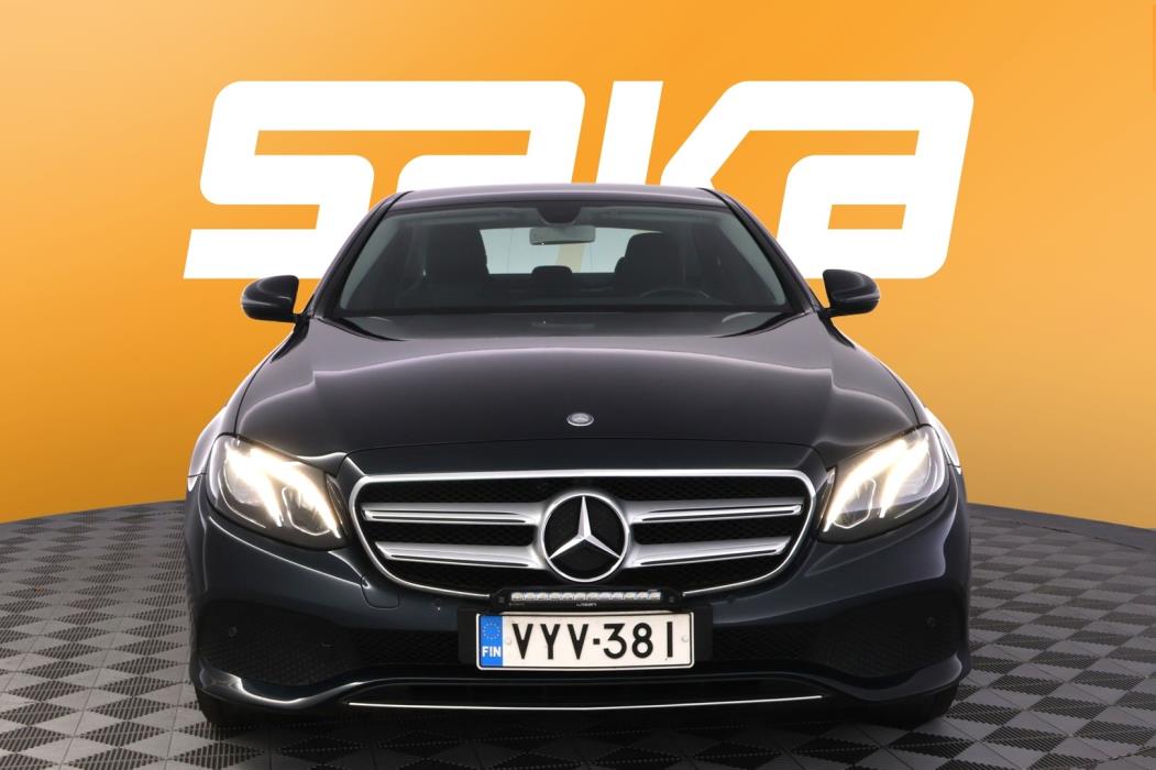 MERCEDES-BENZ E 2017