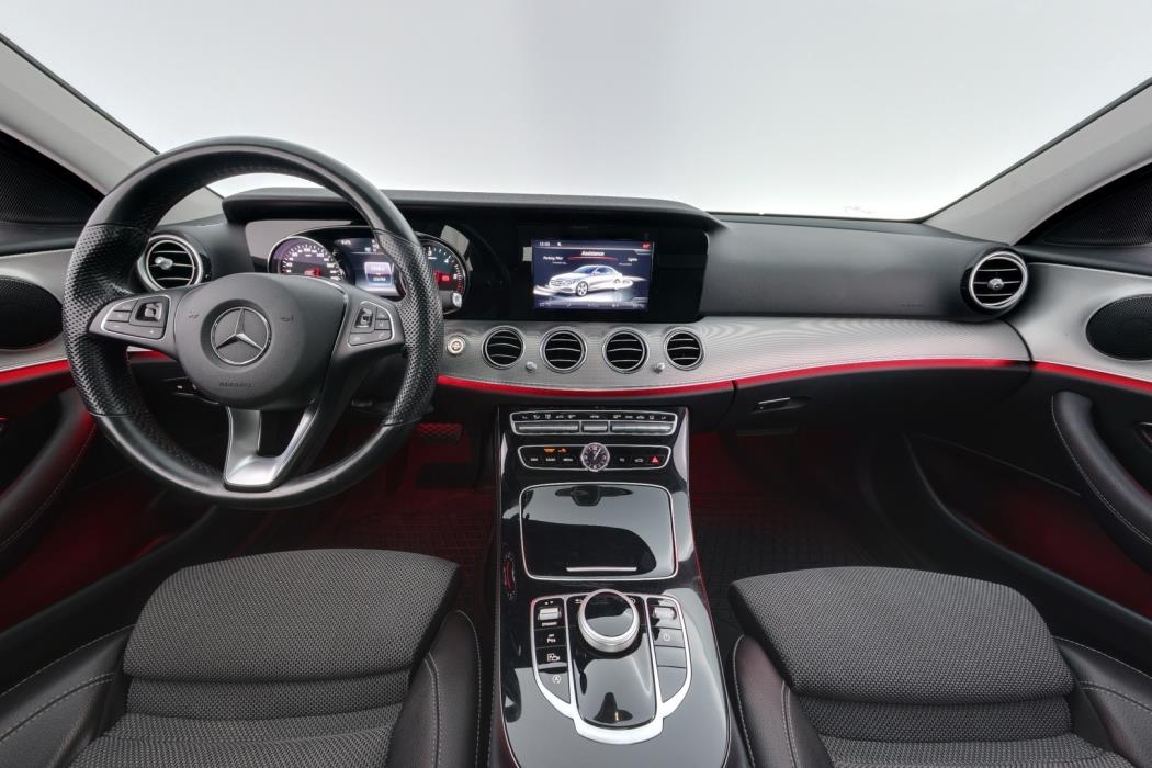 MERCEDES-BENZ E 2017