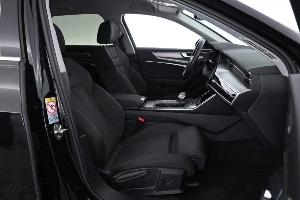 AUDI A6 2022