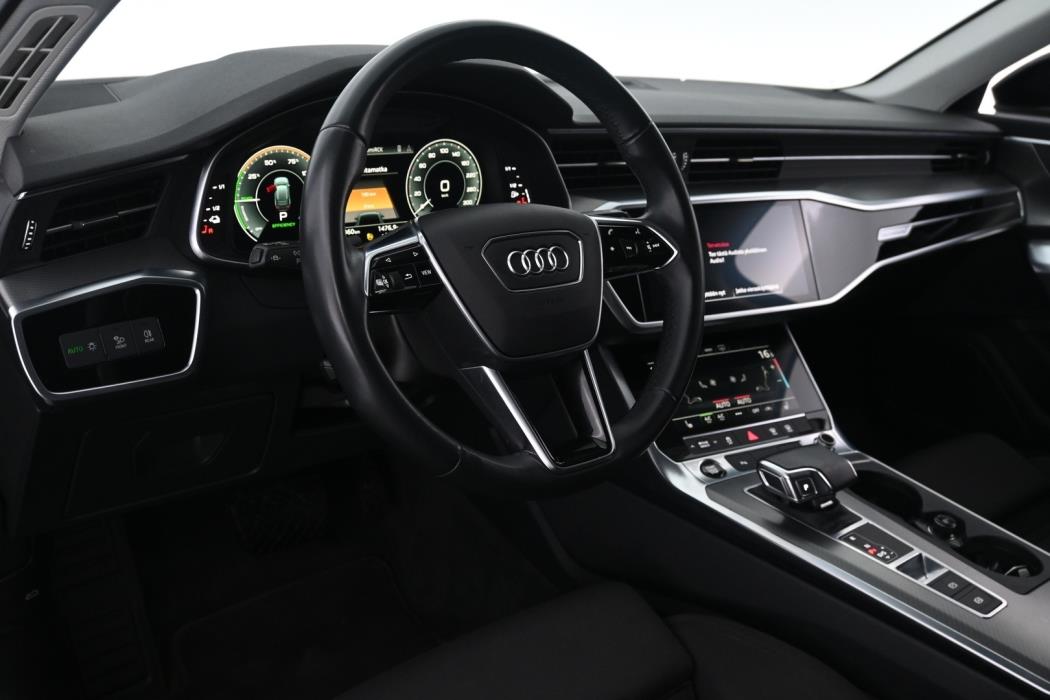 AUDI A6 2022