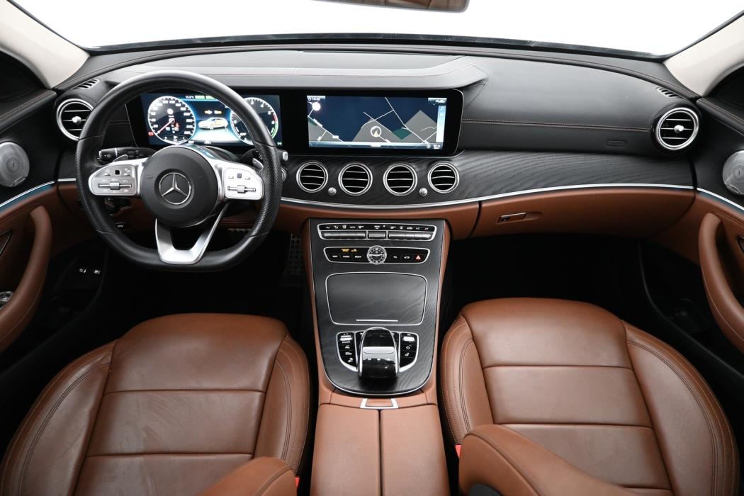 MERCEDES-BENZ E 2020
