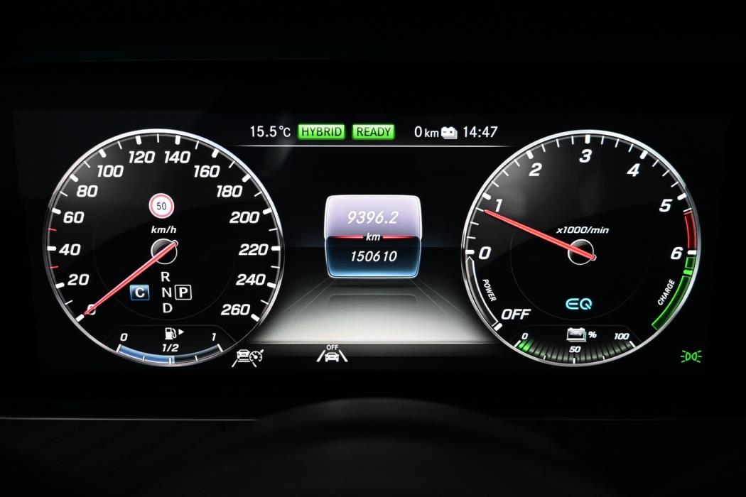 MERCEDES-BENZ E 2020